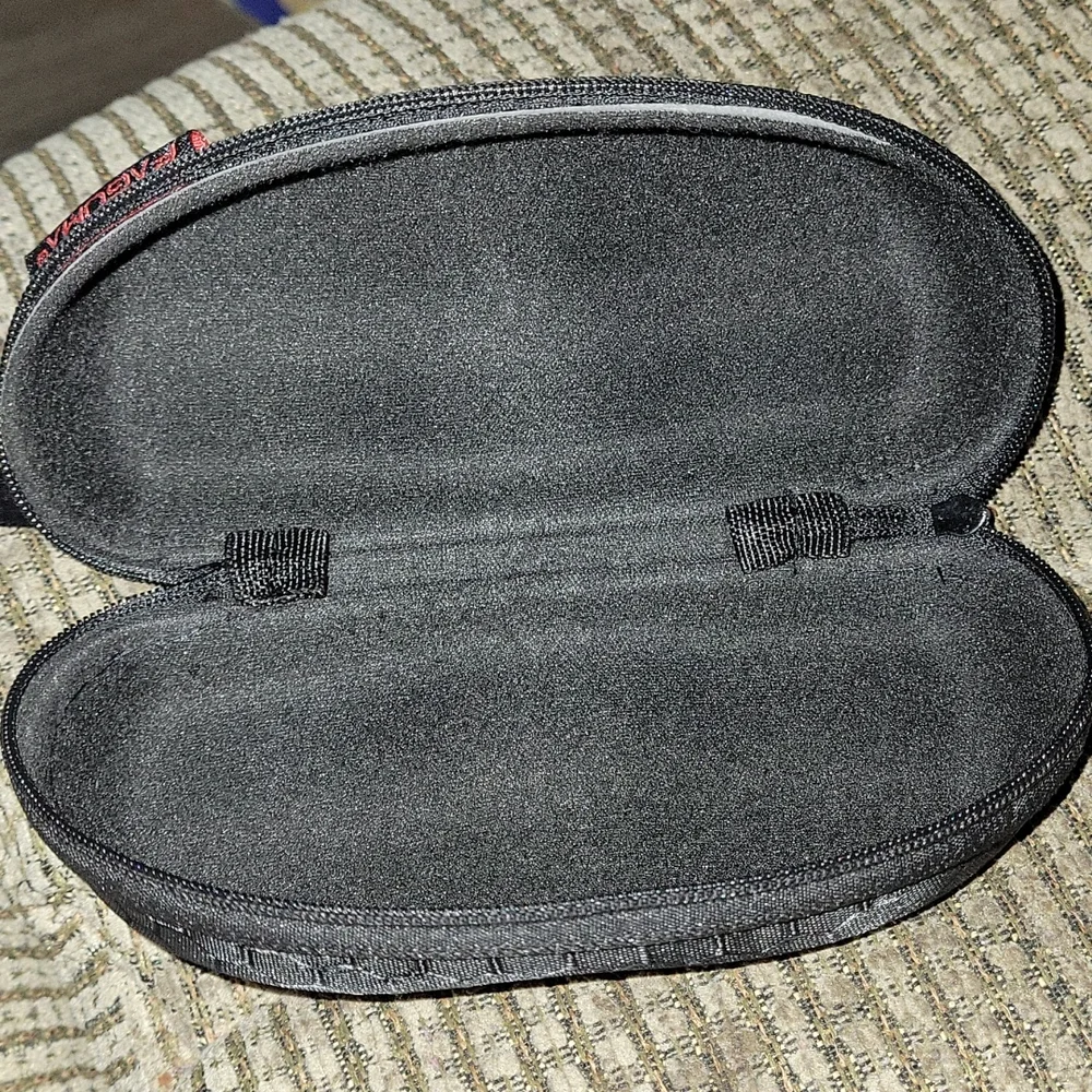 NWOT  FAGUMA Sunglasses case